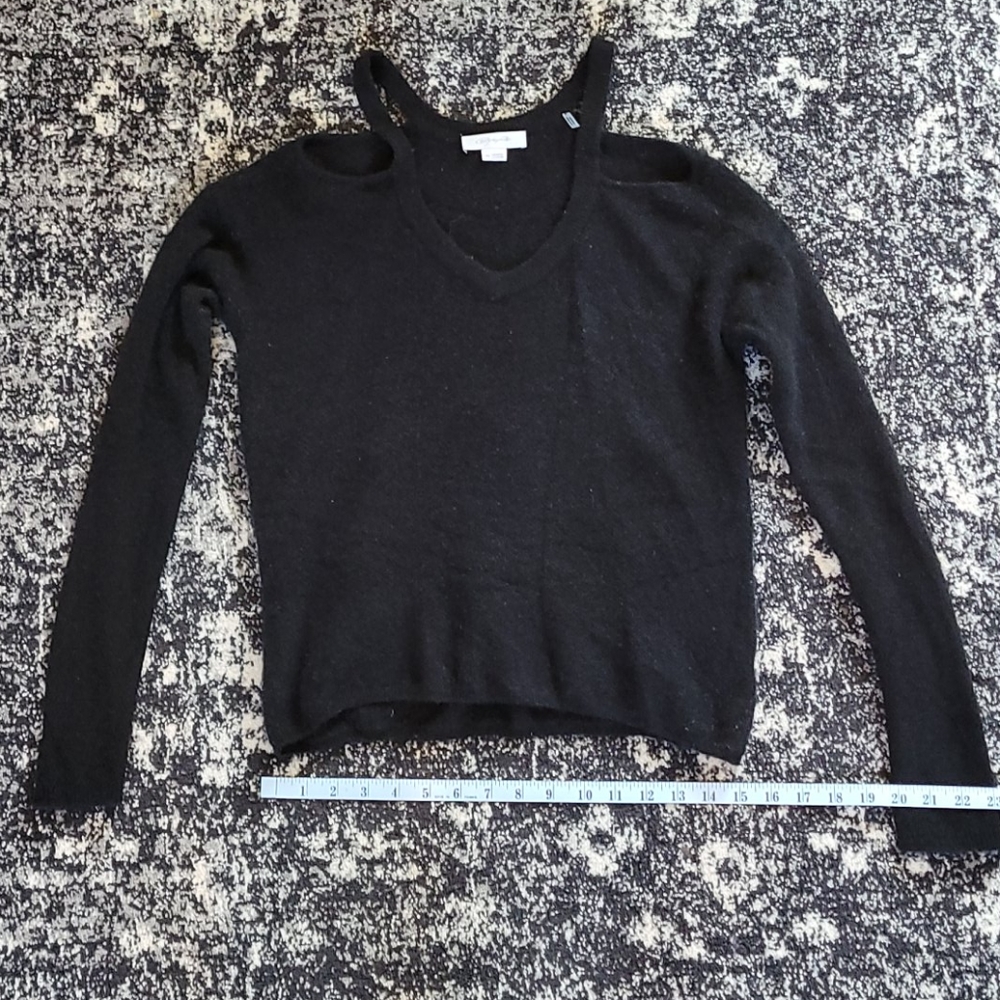 Cashmere sweater